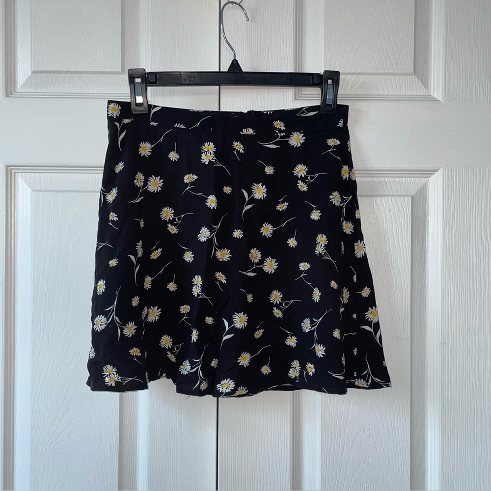 Floral Black Skirt For Young Women